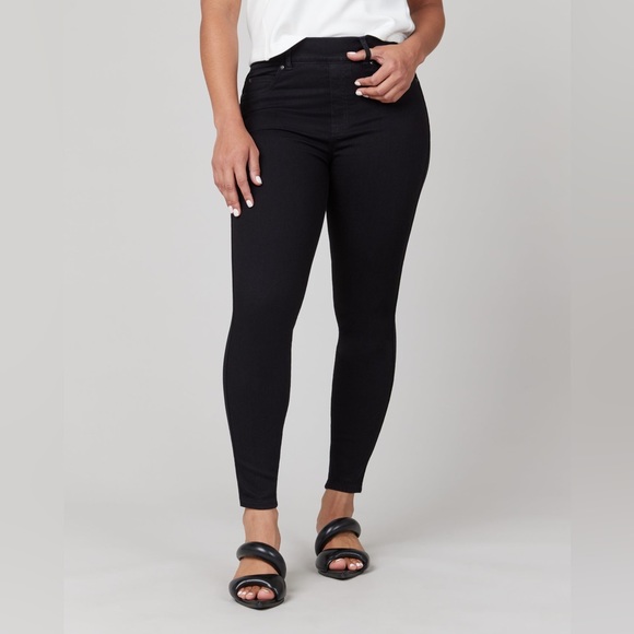 Spanx Black Skinny Jeans, Petite Size: M 🆕 with 🏷 - Picture 4 of 6